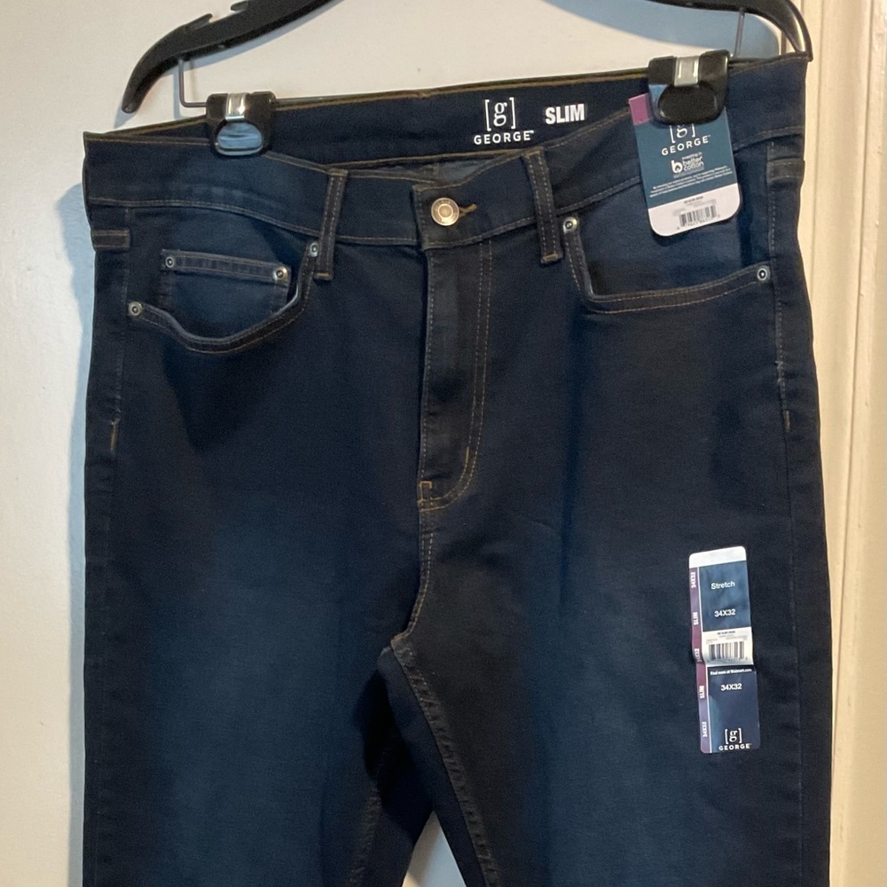 Jeans - Picture 2 of 4